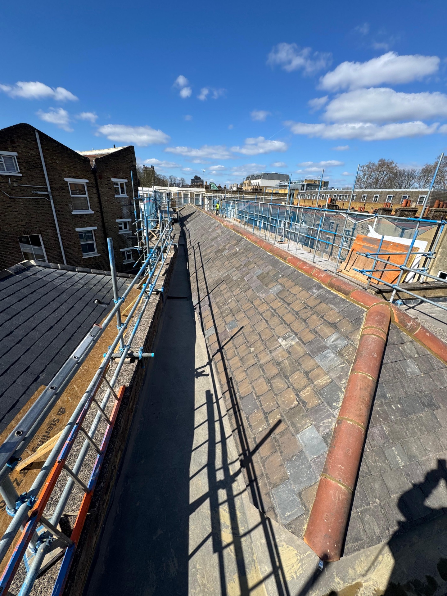 London new lead