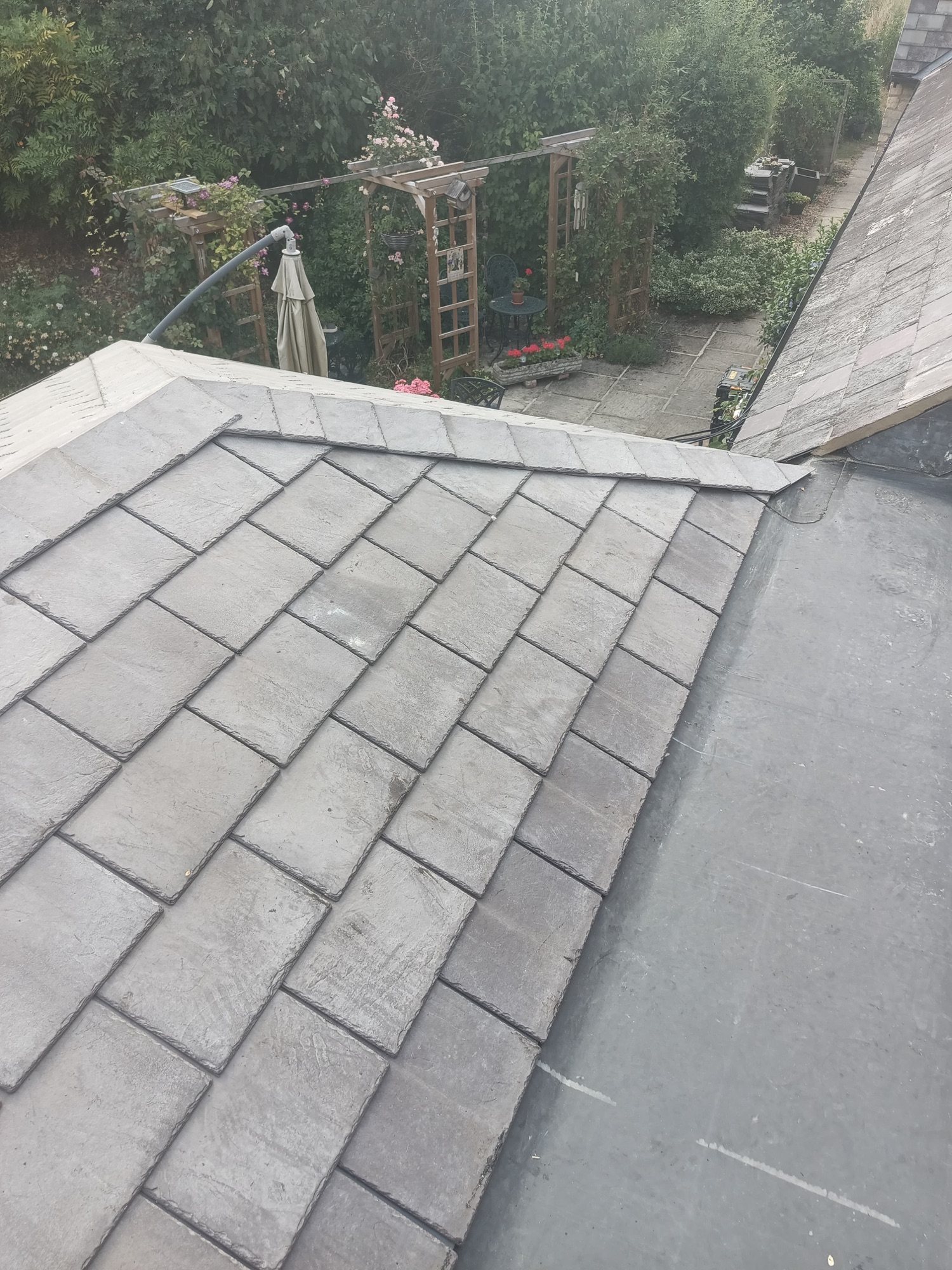 10 · Gutter and slate